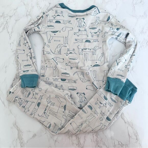 Carters Pajama Top and Bottom set of 2 Toddler 3T Pre-Owned - Picture 4 of 7